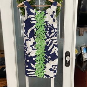 Lilly Pulitzer navy floral dress size 0